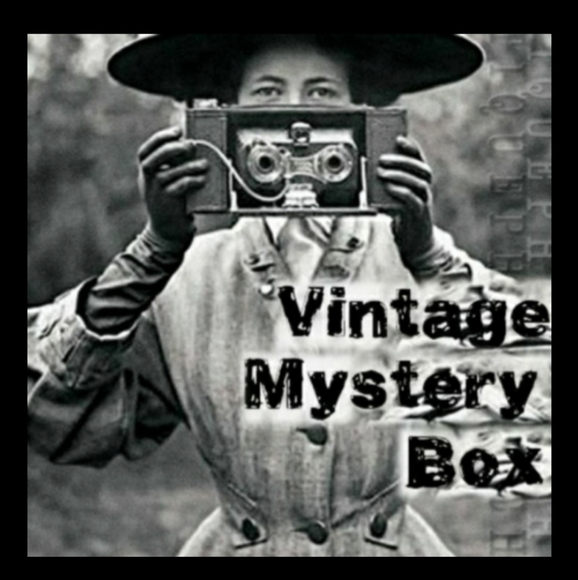 Vintage Super Bowl Pin- Raiders - Picture 13 of 16